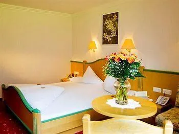 Hotel Alpin-hotel Schrofenblick 4*