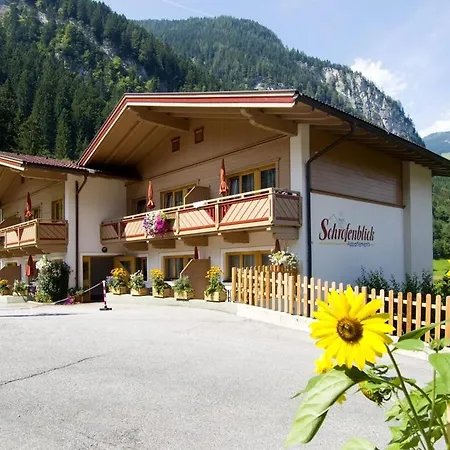 Alpin-hotel Schrofenblick 4* מאיירהופן