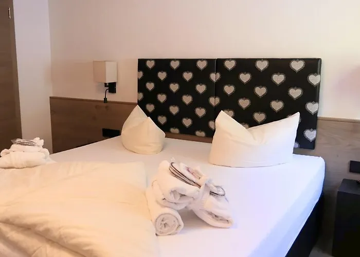 Alpin-hotel Schrofenblick Ξενοδοχείο 4*