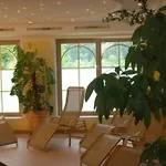 فندق Alpin-hotel Schrofenblick