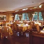 Alpin-hotel Schrofenblick فندق 4*
