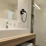 فندق Alpin-hotel Schrofenblick مايرهوفن