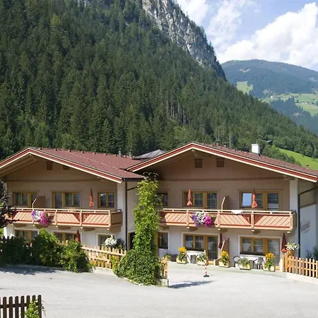 Alpin-hotel Schrofenblick